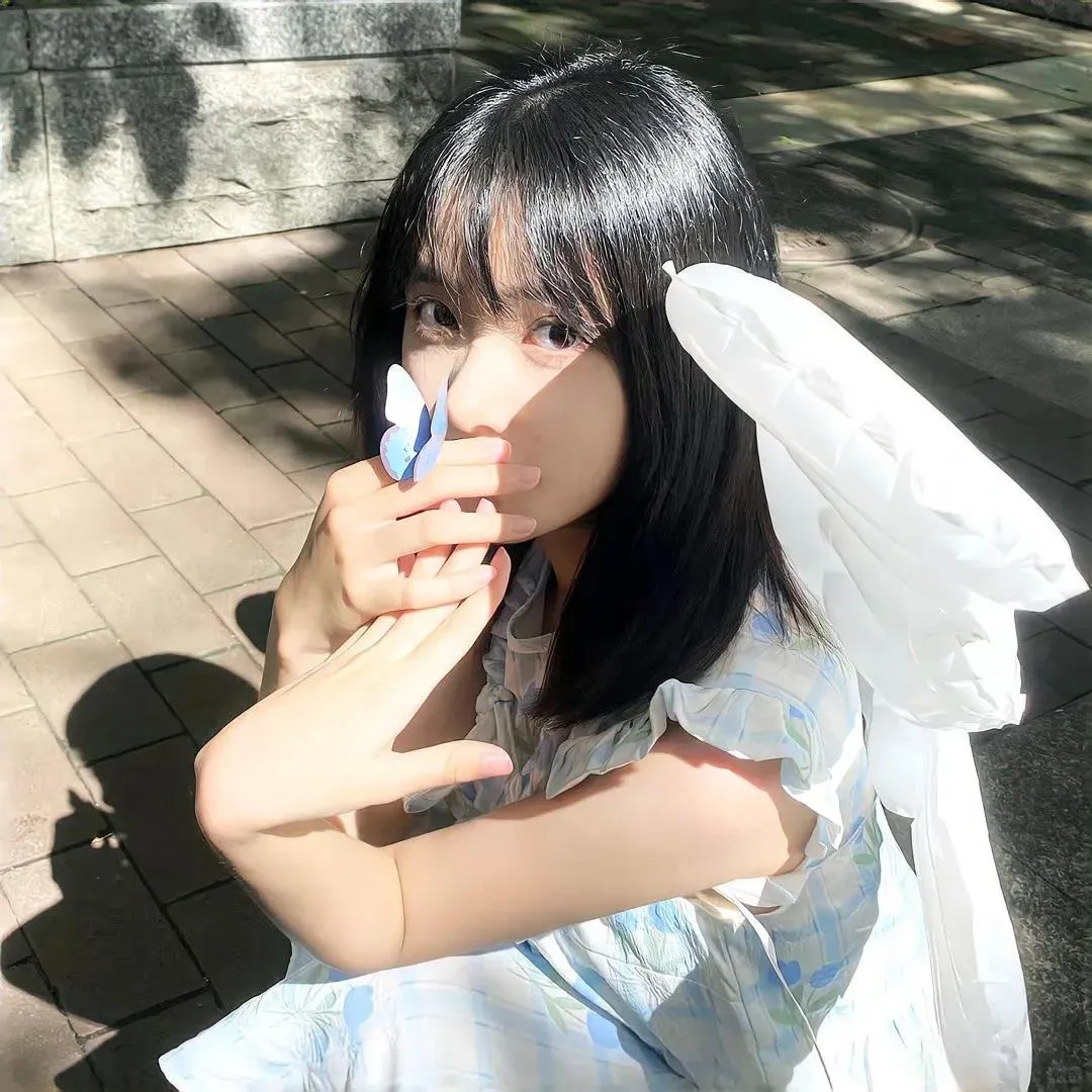 忧郁小女孩