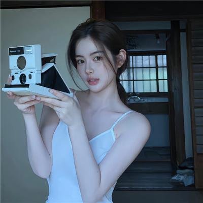 昂首挺胸